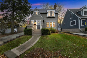 Charming Ann Arbor Retreat Near DT & Attractions home